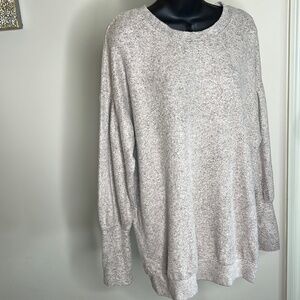 Long Sleeve Sweater - Medium